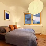 Charmantes Apartment - Fuer 2-4 Personen - Modern, Ruhig, Parkplatz